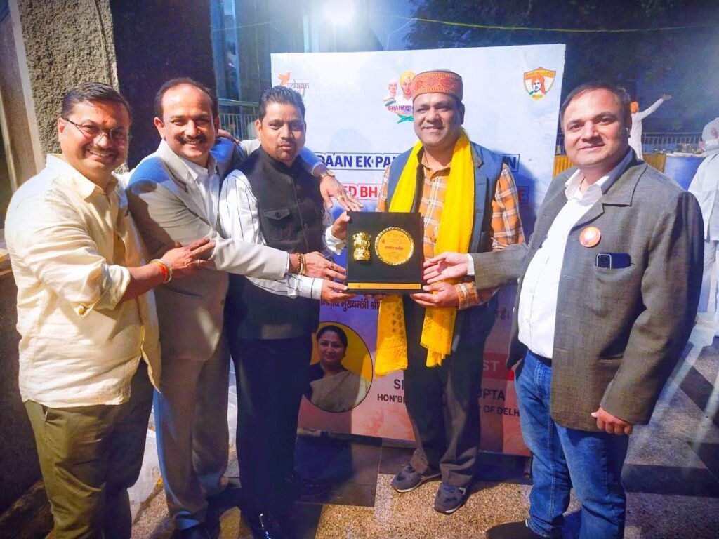 बागपत के विपुल जैन हुए डीपीआईएएफ 2025 इंटरनेशनल अवार्ड से सम्मानित
