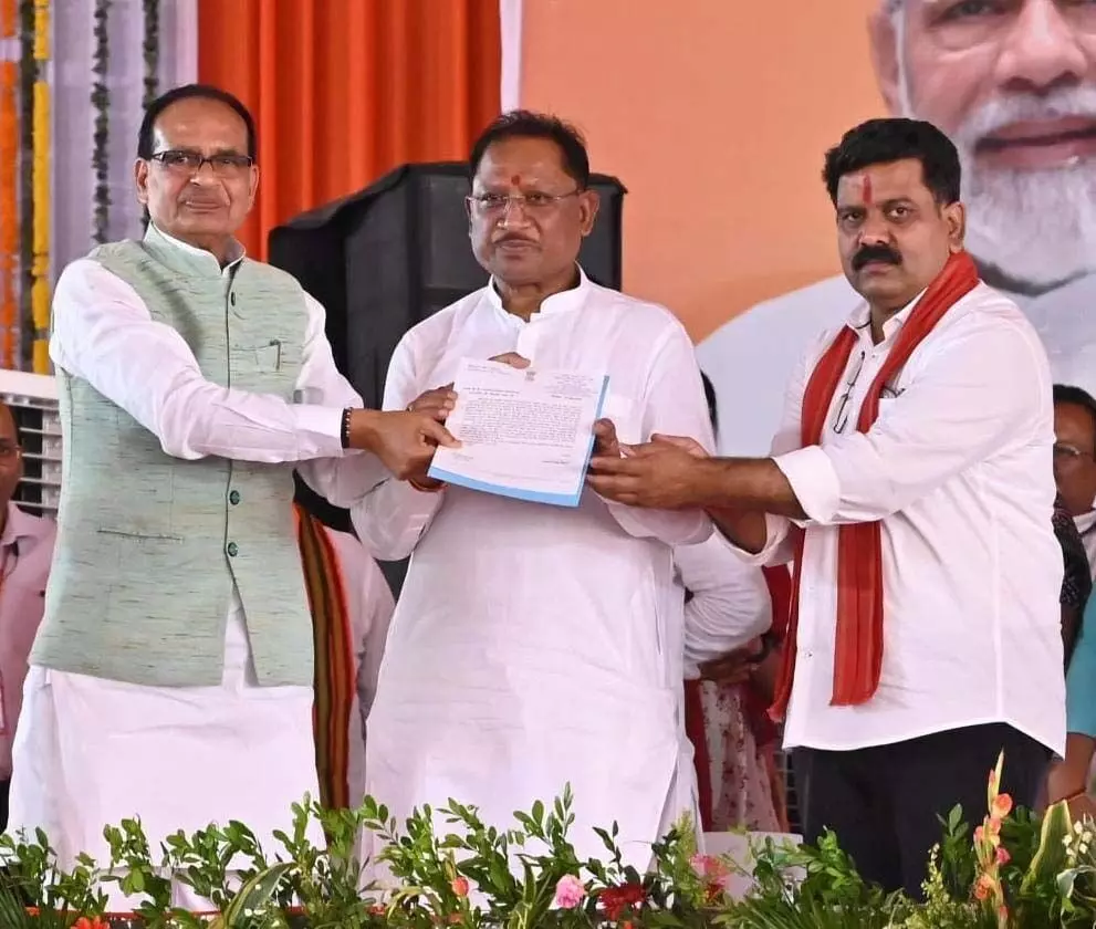 अब कोई गरीब कच्चे मकान में नहीं रहेगा, सबके बनेंगे पक्के मकान: केंद्रीय मंत्री चौहान,,